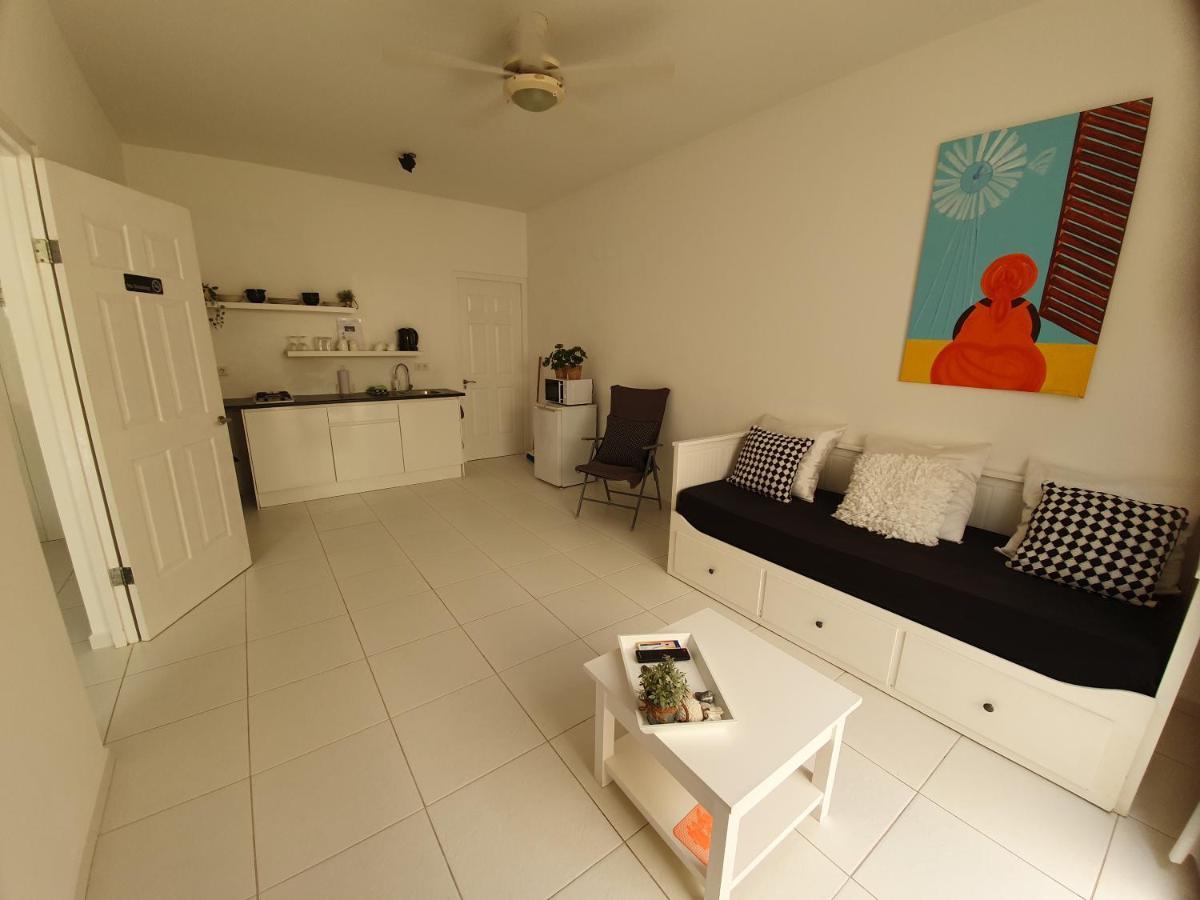 A2 Apartment Budget At Jan Thiel Curacao 외부 사진